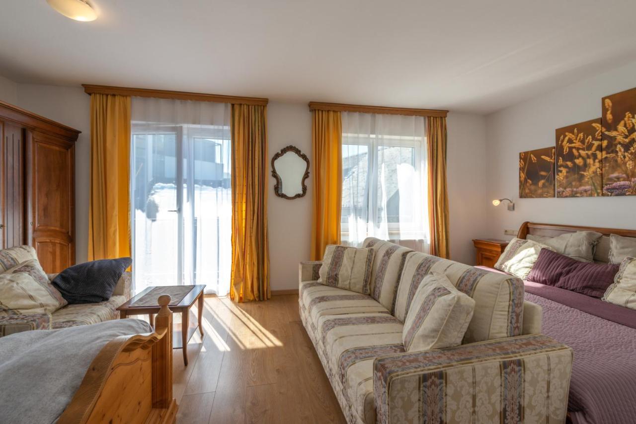 Platzhirsch Zur Alten Wagnerei Gaestehaus Sankt Wolfgang im Salzkammergut Exterior photo